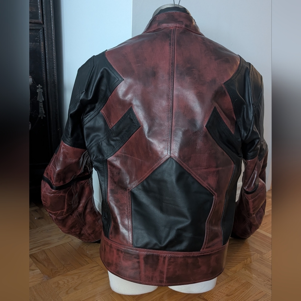 Men's Deadpool Red and Black Leather Style Jacket - Picture 2 of 7